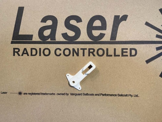 Rudder head lifter Laser RC